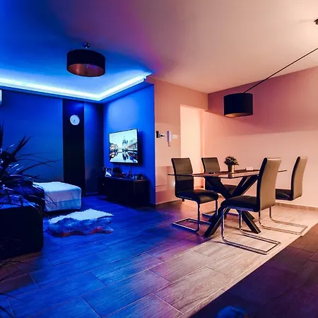 Sunlight Gold Penthouse - Exclusive דירה *